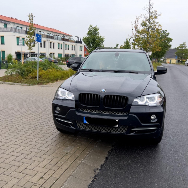 Xenon LED Tagfahrlicht Angel Eyes Scheinwerfer für BMW X5 E70 07-10 schwarz